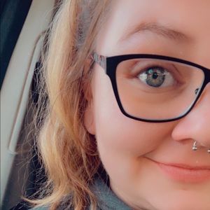 Meet your Posher, Kelsie